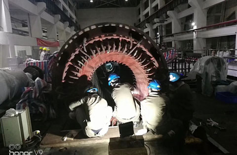 42000KW发电机现场维修